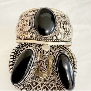 Adjustable Cuff Bracelet ring set